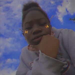 Meet your Posher, Jamila